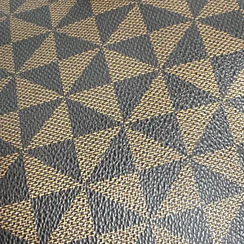 Vegan Sling Backpack Crossbody Geometric Pattern Lead