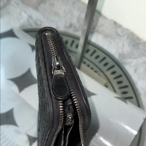 Bottega Veneta Black Intrecciato Leather Wallet