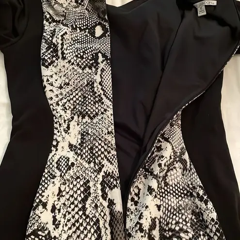 Maggy London Black Snakeskin Print Knit Sheath Dress Womens Size 10 Career