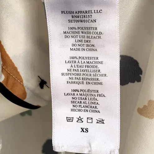 Revolve NWT  x Plush Silky Abstract Printed Pajama Set in Cream