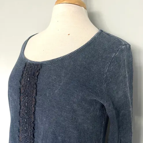 Chatoyant Blue Sponge Knit Blouse Top