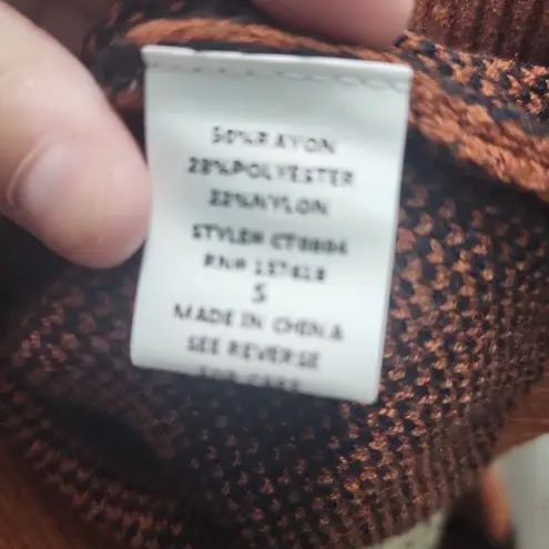 Cloud Ten Sweater Womens Size S Tiger Print Cropped Crewneck Knit