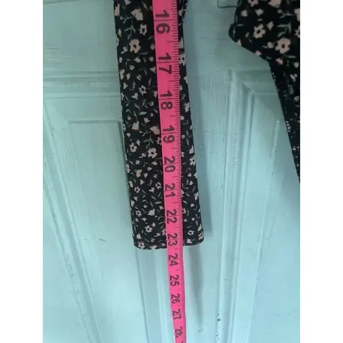 Forever 21  black floral sheer Mock neck bodysuit Size Small