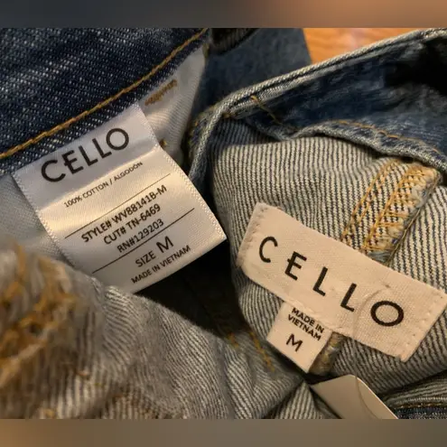 Cello NWT  Jeans Women's Juniors Classic Baggy Overalls size M