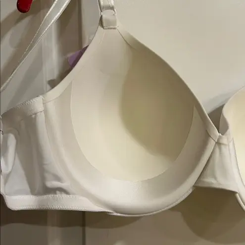 Warners This Is Not A Bra Underwire White NEW Size 40D Push Up Contour T