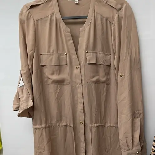 Black Rainn medium safari style tan blouse roll up or let down sleeves NWOT