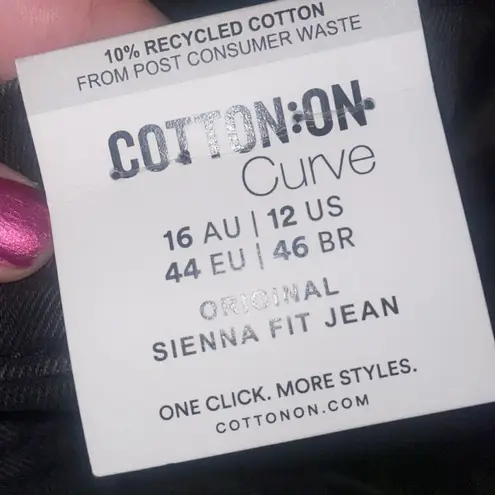 Cotton On - New Original Sienna fit jean  raw hem high waisted size 16 curve