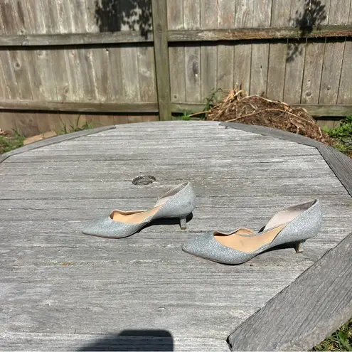 Badgley Mischka Jewel Dotty Glitter D'orsay Kitten Heel size 6