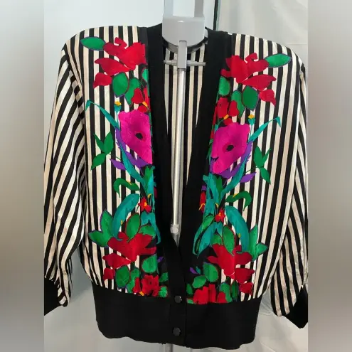Vintage‎ white and black striped floral 100% silk jacket/cardigan size 10