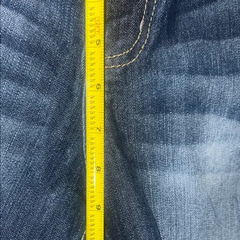 Vintage LEI Sophia Hipster Flare Medium Blue Flare Jeans with Patterned Accents Size undefined