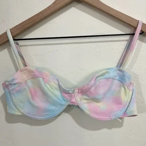 Hollister  Cotton Candy Pastel Tie Dye Underwire Bikini Top Size Medium