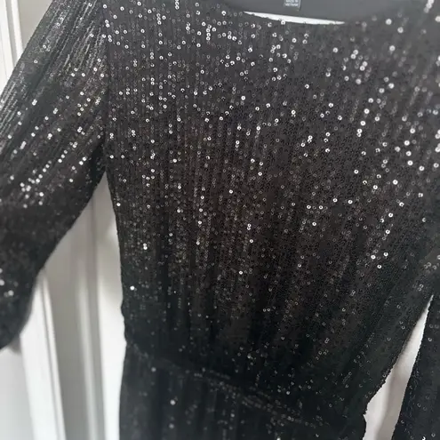 Women's Black Sequin Long Sleeve cocktail, formal, party knee length Dress Sz.S