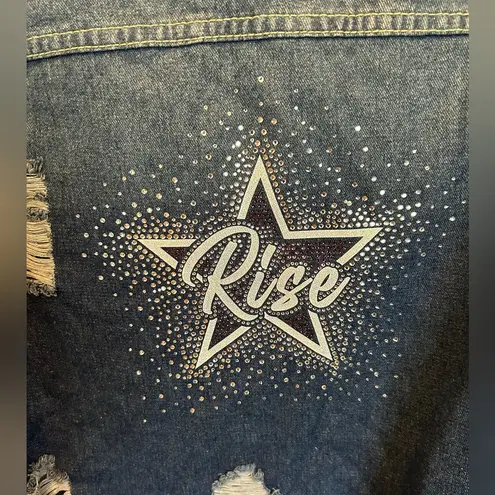 Women’s Jean Jacket distressed denim rhinestone Rise design on back Size M NWOT Blue Size M