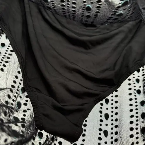 BANJUL Black Multi Rhinestone Mini Skirt Size Medium Elastic Size Medium Y2k