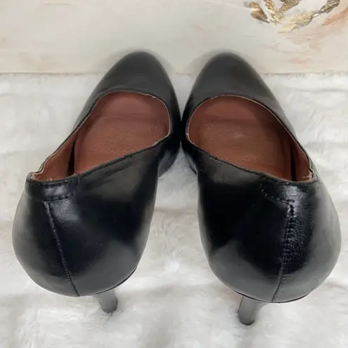 Corso Como Women’s Black Slip On Round Toe Leather High Heels Size 7.5M