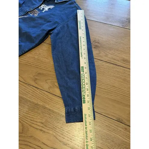 Keren Hart Denim Shirt Women Size Small Embroidered Long Sleeve Safari Read Blue