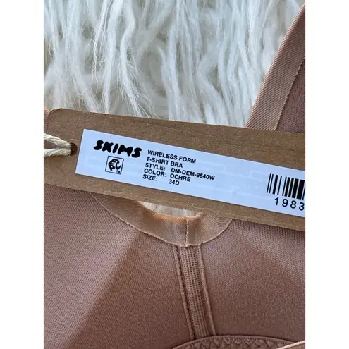 SKIMS Wireless Form T-shirt Bra Ochre Size 34D