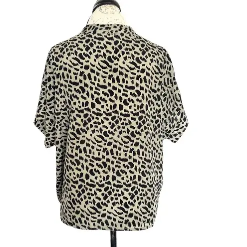 Newbury Kustom Womens Blouse Size Small Boxy Dolman Sleeves Leopard Animal Print