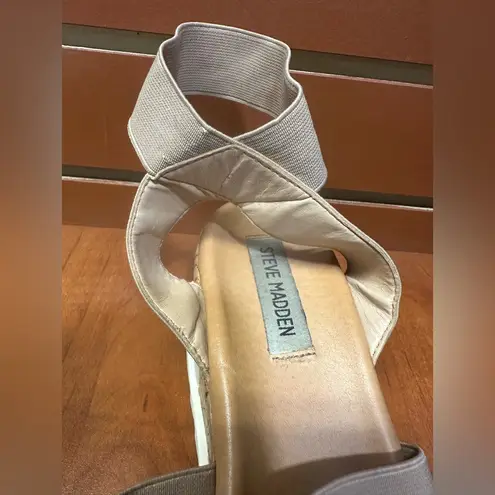 Steve Madden  Beige Platform Sandals