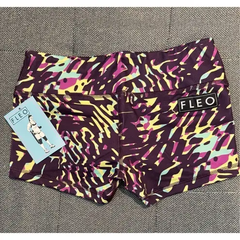 NWT Fleo Love Potion OG rewards shorts size small Purple