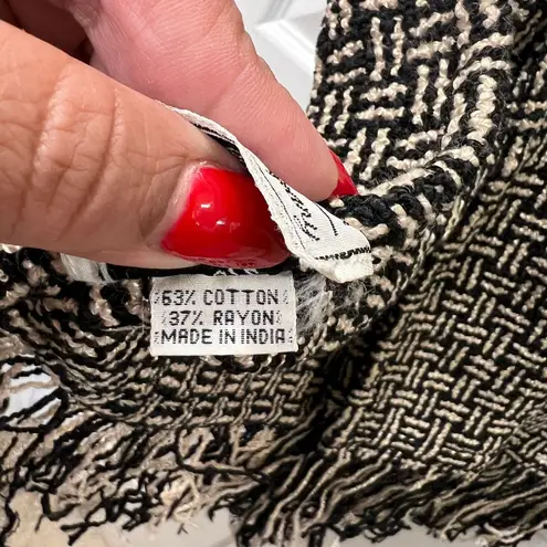 The Masai Scarf Vintage Black & Taupe Geometric Basket Weave Pattern