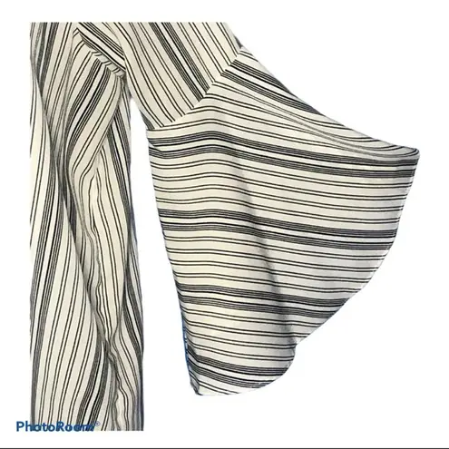 Zac & Rachel Petite Bell Sleeve Blouse Size Large Vertical Stripe Black & White