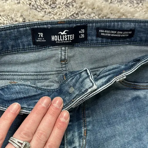 Hollister  High Rise Cropped Jean Legging