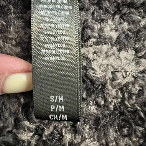 SKIMS Cozy Knit Unsiex Pullover
Size Small/Medium NWT Oversized