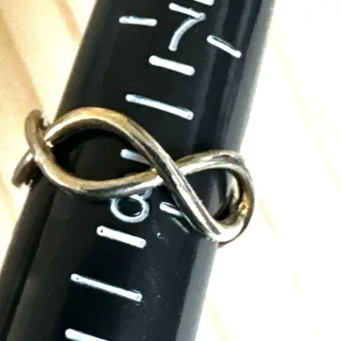 Infinity Twist Band Ring
