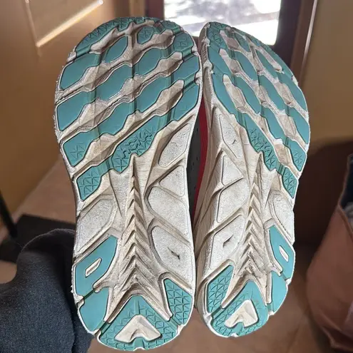 Hoka Women’s Clifton 8 Wide Blue Coral White Size 9D