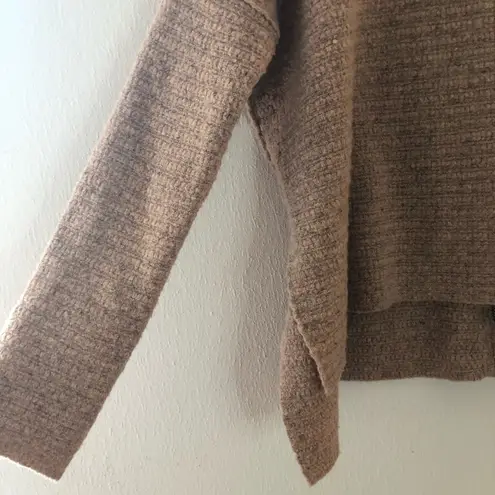 Free People  Sweater Arctic Fox Zip Back Sweater High-Low Pink/Beige Sz XS GUC