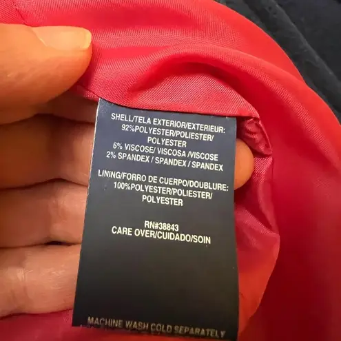 Tommy Hilfiger  women jacket in great condition, worn twice size Small thumbnail 15