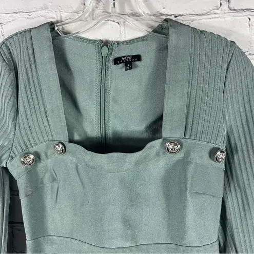 Wow Couture Green Dress Square Neck Long Sleeve Button accents Size L (B11)