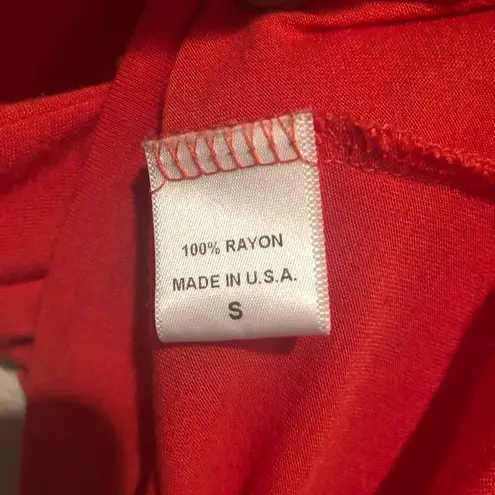 Happening in the present long sleeved Top