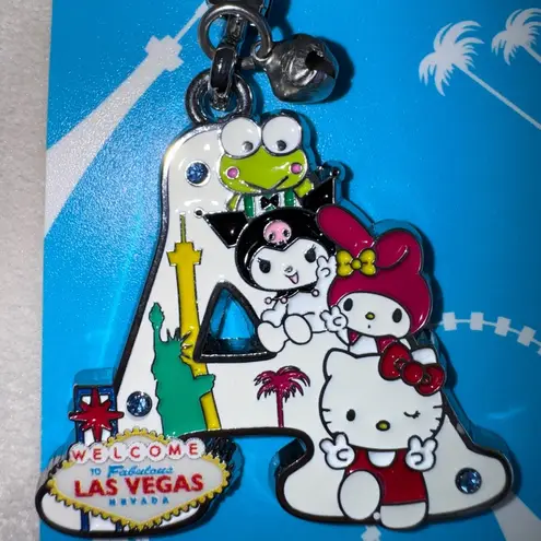 Limited Edition Hello Kitty and friends Las Vegas Exclusive Keyholder