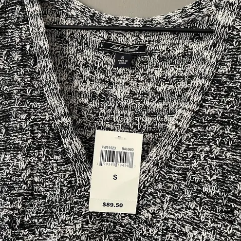 Lucky Brand  V-Neck Sweater Tank NWT Small