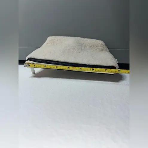 Neiman Marcus Shearling Suede Lining Makeup Bag Cream Black Designer Luxury Warm