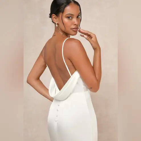 LULU’S Lovely Endearment White Satin Sleeveless Backless Maxi Dress Size L