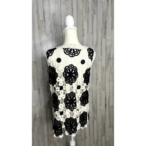 House of Harlow NWT 1960 Women's Ivory Floral Crochet Open Front Vest - One Size