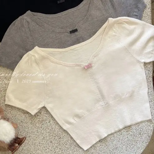 Japanese Ivory Cream Soft Comfy V Neck Pink Bow Kawaii Crop Top Size XS