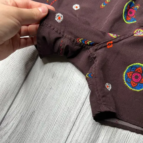 Urban Outfitters BDG  Red Tribal Print Maroon Shorts Size Medium