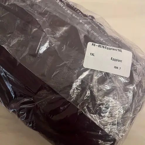 Zenana Outfitters Plus Size 1XL Women’s Purple Tulip Hem Maxi Skirt NWT With Pockets & Slit