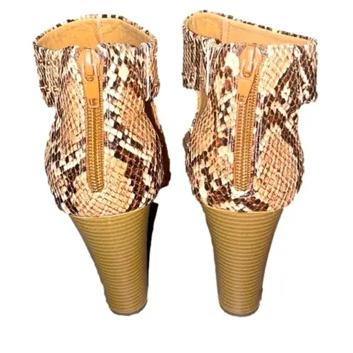 Report Chunky Snake Print Heels Women’s 8.5 Edgy Boho Sandals Zipper Studded Tan