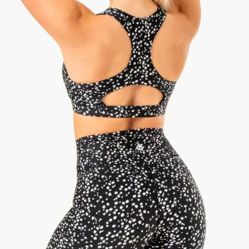 Ryderwear 2 piece leggings and sports bra set