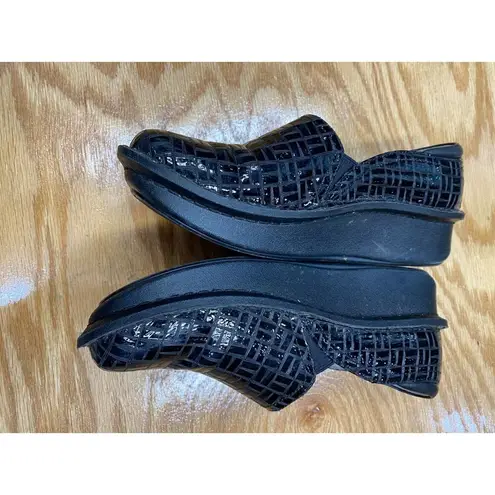 Alegria Comfort Shoes Women's 5 Black Patent Leather Slip On Round Toe Clog S25