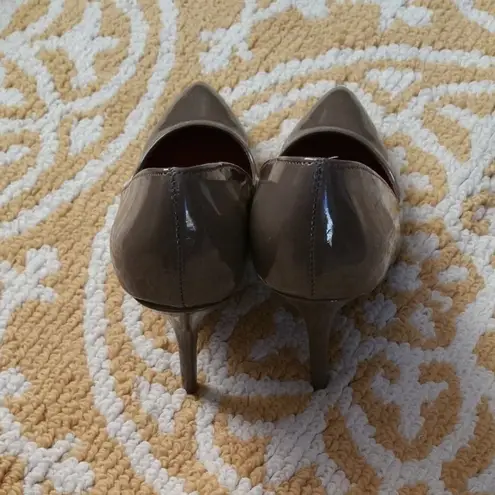 Penny Loves Kenny Taupe Pointed Toe Pumps Heels Size 7.5M