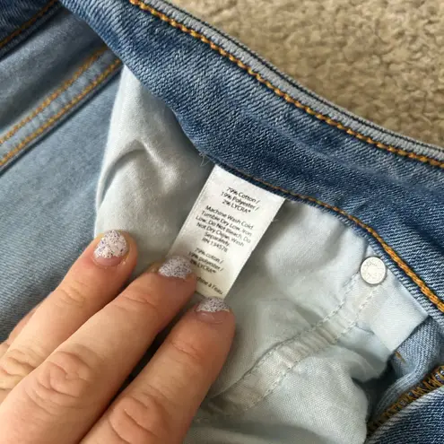 Vineyard Vines  Denim Jean Shorts Women's Size 2‎ Light Wash Frayed Raw Hem