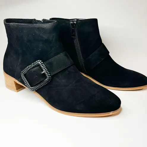 Jack Rogers NEW  Izzy Suede Bootie Black 9