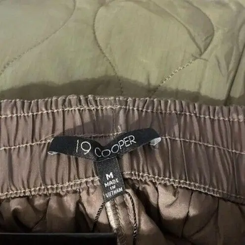 19 Cooper 19 Copper Olive Green Quilted Jogger Pants Size M