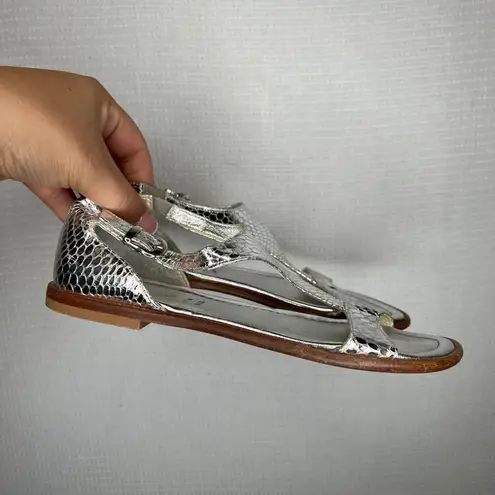 Michael Pasinkoff Silver Snake Print Leather Flat Sandals Made in Italy Size 36